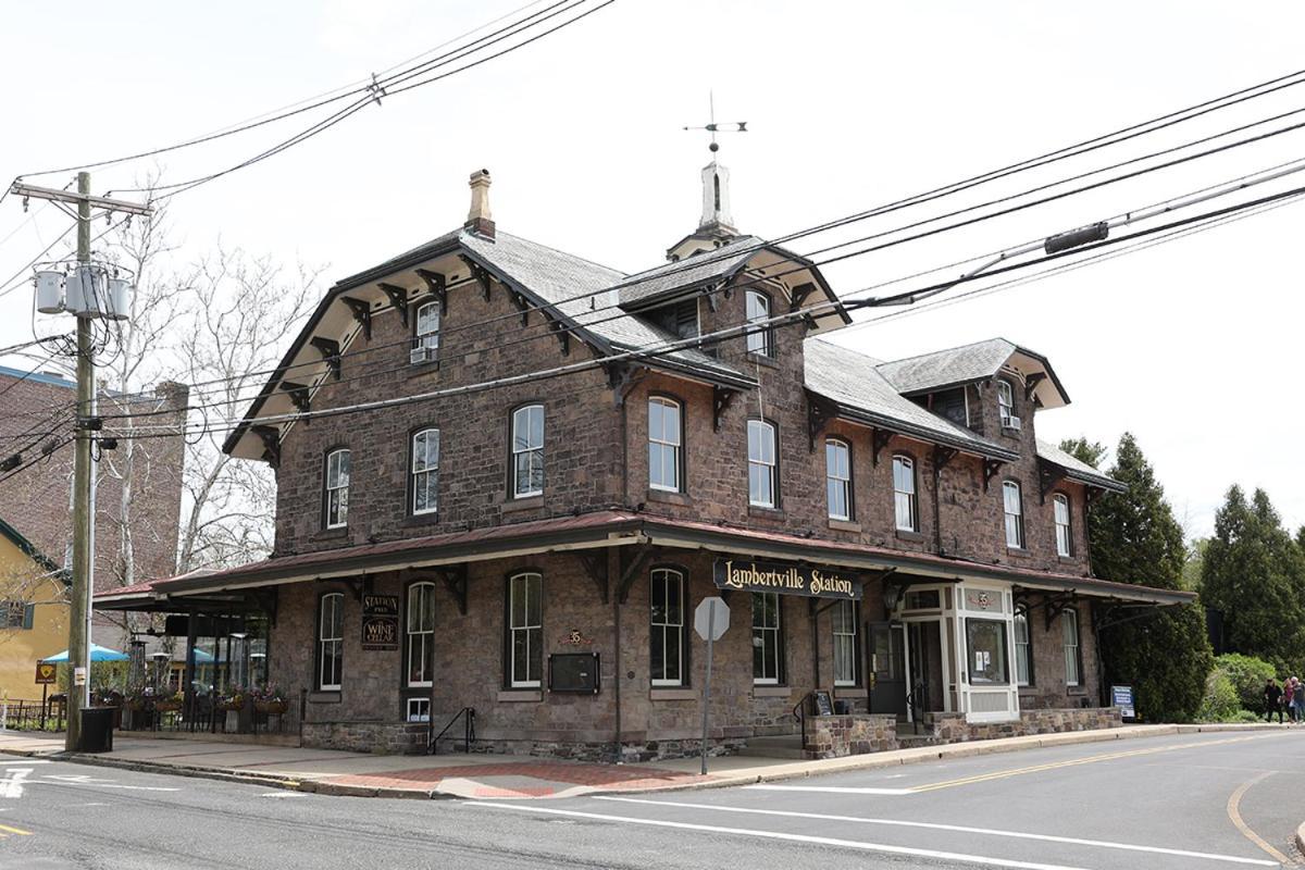 Lambertville Station Inn Exterior foto